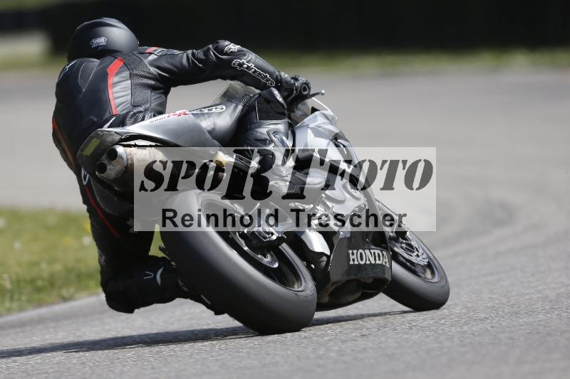 Archiv-2025/05 14.04.2025 Plüss Moto Sport ADR/Freies Fahren/72